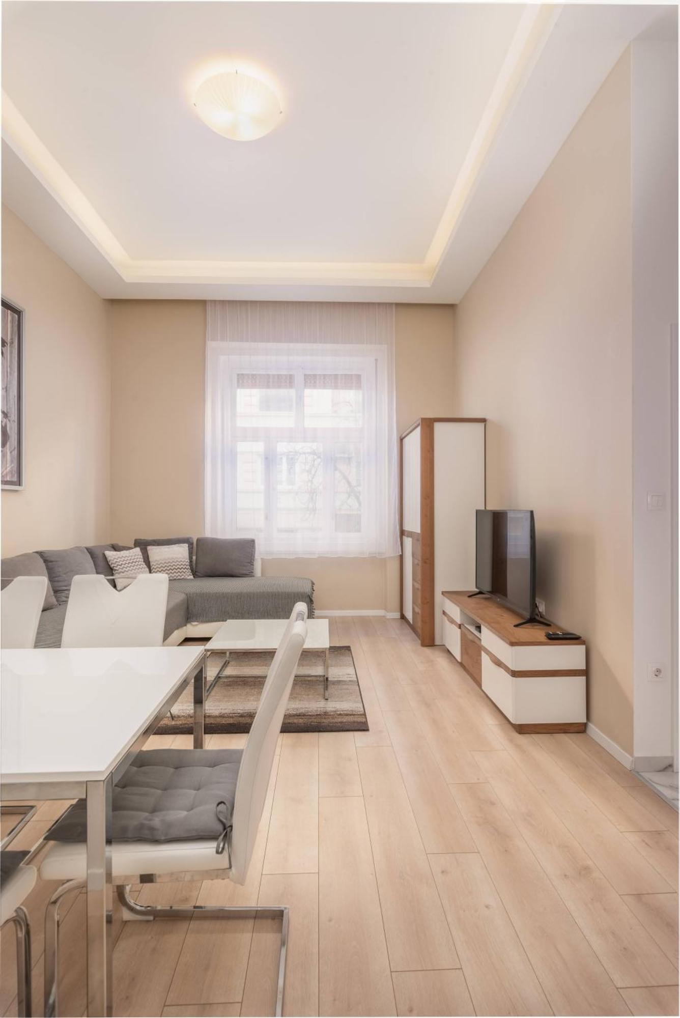 Apartment With 2 Bedrooms Near Gellert Thermal Bath Budapeste Exterior foto